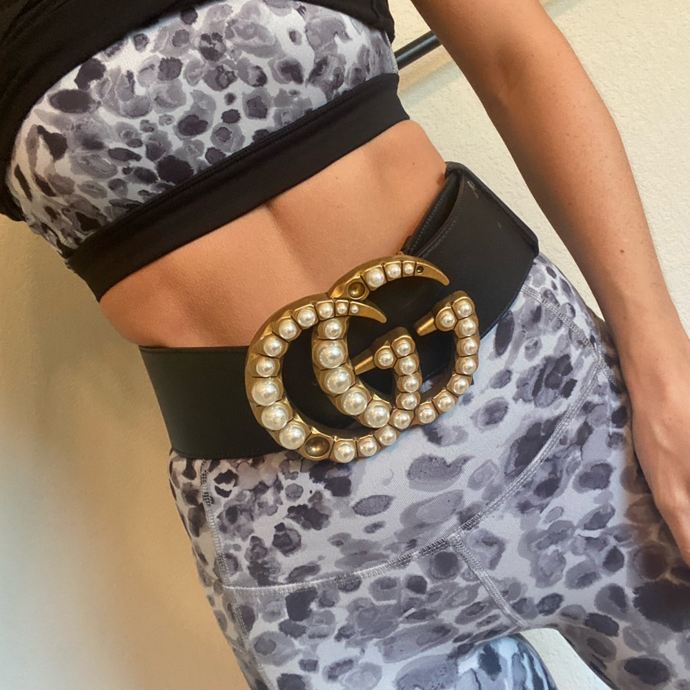 Wide Gucci Mormont Double G Buckle Pearl Belt